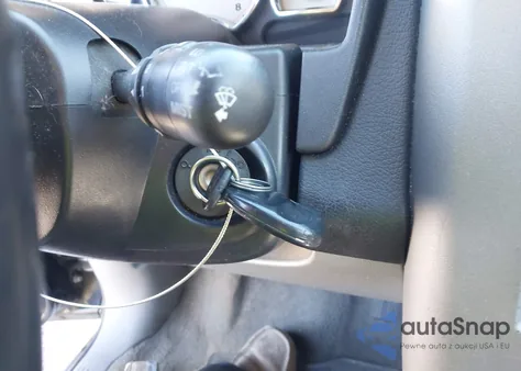 2005 Saturn Vue V6 из США, поврежденный, VIN 5GZCZ53495S859211